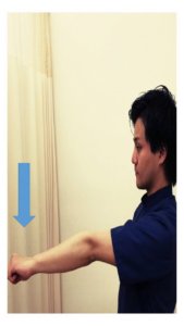 卓球 フォアハンド イップス　肘関節の検査と調整　伸展